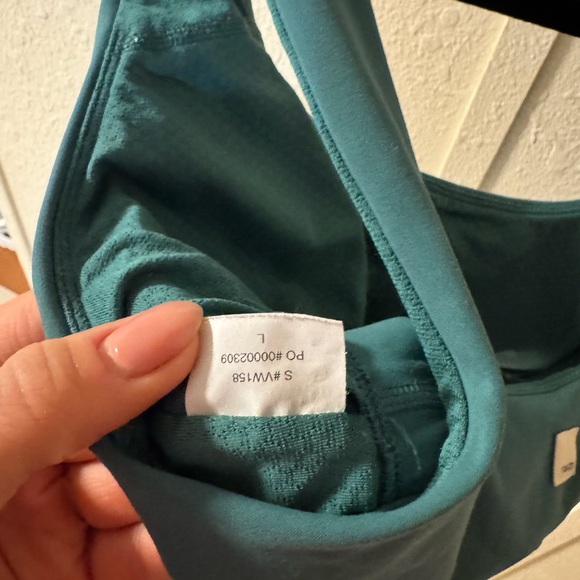 Vuori All the Forms Sports Bra - Picture 3 of 3